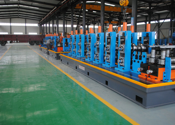 Linea di produzione industriale ad alta frequenza del tubo 380V/440V con la lunghezza di 4-8m