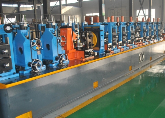 Linea di laminazione ad alta frequenza Dimensione 25-76mm 30x30-60x60mm Laminazione a tubi quadrati