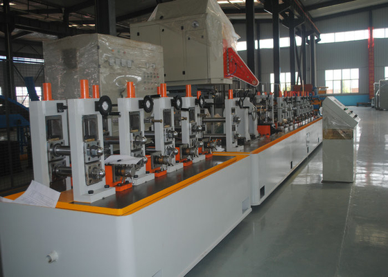 Fabbricazione di tubi di precisione in metallo, acciaio, tubi rotondi / quadrati Alta velocità Max 120m/min