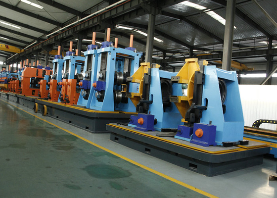 Linea di produzione del tubo della macchina del laminatoio per tubi della saldatura di acciaio iso del CE approvata