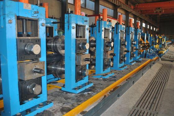 500KW Power Pipe Mill Machine Acciaio a basso tenore di carbonio