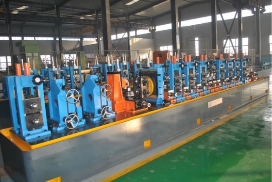 Fabbricazione di tubi ad alta frequenza saldata 1 mm Fabbricazione di tubi in acciaio saldata a cucitura retta Fabbricazione automatica e raccolta