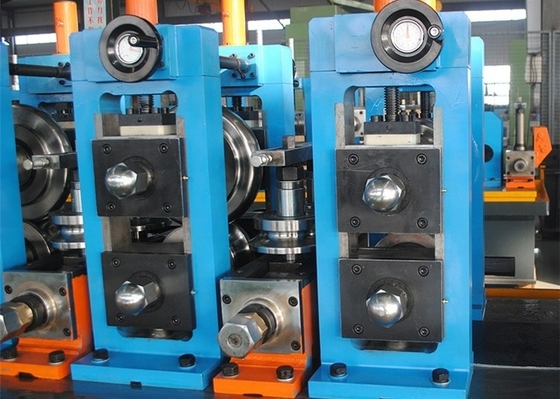 Macchina per la formatura di rulli rotondi a macchina per laminatoio per tubi in acciaio al carbonio ad alta velocità Hg 50