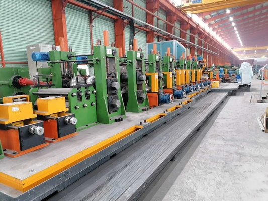 Macchina per la fabbricazione di tubi quadrati ERW 25 t/ora Spessore 8 mm