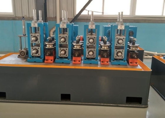 Fabbricazione di tubi di precisione diametro 76mm-153mm velocità 60m / min grande API tubo blu