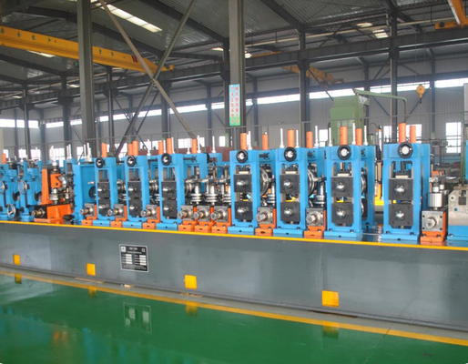 Fabbrica di tubi di precisione Linea di saldatura di tubi di acciaio al carbonio, macchina per la fabbricazione di tubi di acciaio Larghezza 280 ~ 700 mm