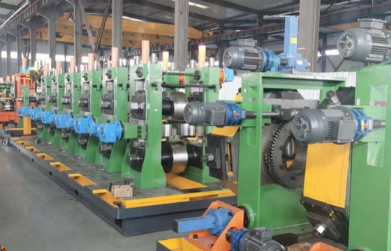 380v Erw Tube Mill Machine Production Line Alta efficienza Saldatura e modellazione