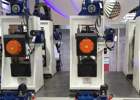 Linea di produzione di tubi in acciaio quadrata rotonda Max 127 mm Spessore 4,0 mm Personalizzata