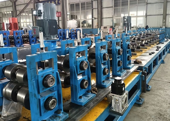 20m/min 25mm Acqua verso il basso rotondo tubo macchine tubo di acciaio linea di produzione