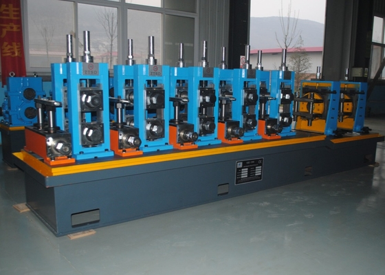 Linea di laminazione ad alta frequenza Dimensione 25-76mm 30x30-60x60mm Laminazione a tubi quadrati