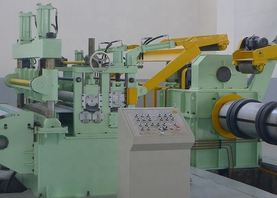 Larghezza massima 1600 mm Spessore massimo 4 mm Macchina di taglio di linea in acciaio ad alte prestazioni