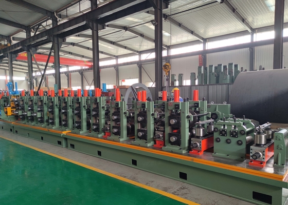 Dimensione regolabile 114-219 mm Fabbricazione di tubi quadrati in acciaio Max 120mM/min Velocità