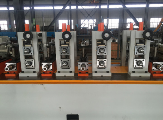 Fabbricazione di tubi di alta precisione Fabbricazione di tubi di acciaio leggero 30-100m/min Velocità
