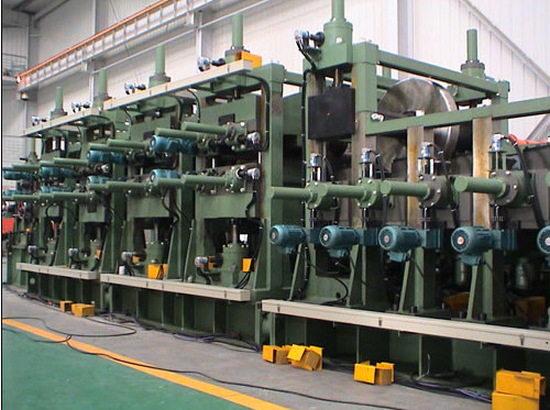 16'' API Pipe Making Machine FF Forming, Steel Pipe Production Linel con facile funzionamento