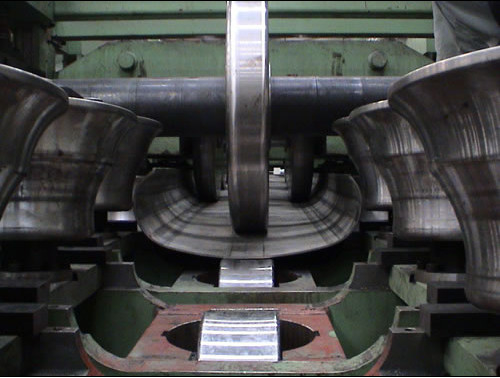 16'' API Pipe Making Machine FF Forming, Steel Pipe Production Linel con facile funzionamento