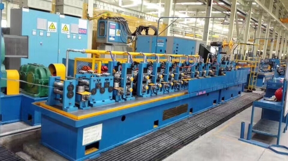 Fabbrica di tubi di precisione a seghe fredde Fabbrica di tubi in acciaio inossidabile, Fabbrica di tubi SS 100 × 100 mm Dimensioni del tubo