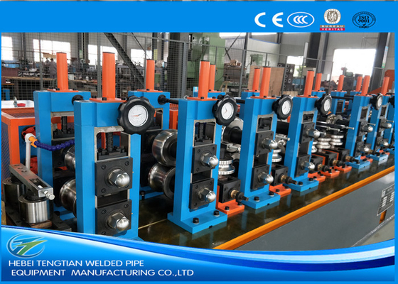 Linea di produzione di macchine per la lavorazione di tubi ERW regolata Risparmio energetico Colore blu HG32