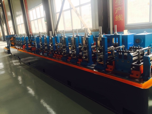 Galvanizzato Acciaio ERW Hf Tube Mill Line Blu Colore Risparmio energetico 120m / min Velocità di funzionamento