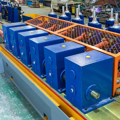 Fabbricazione di tubi saldati ad alta precisione per l'industria elettronica e del mobile