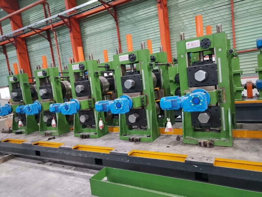 Fabbricazione di tubi di precisione φ114-φ273 Erw Fabbricazione di tubi di alta precisione Linea di tubi saldati per tubi ad alta domanda