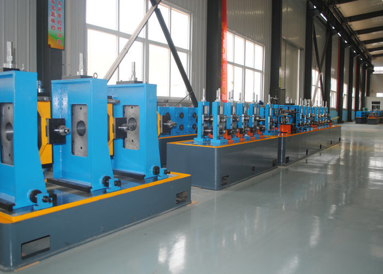 Fabbricazione di tubi in acciaio al carbonio / Fabbricazione di tubi ERW con sistema di controllo automatico PLC