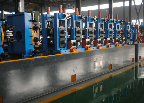 Fabbricazione di tubi di precisione di grande diametro Fabbricazione di tubi industriali, linea di produzione di tubi a cucitura retta
