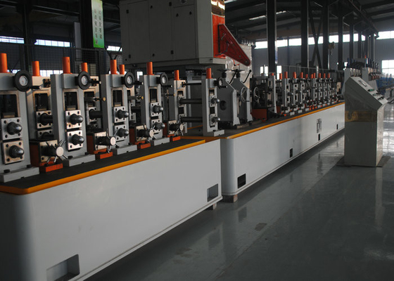 Fabbricazione di tubi di precisione Maniglia di alta precisione Tubo in acciaio inossidabile / Fabbricazione di tubi Velocità 20m/min