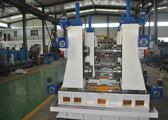 Fabbrica di tubi quadrati certificata ISO9001 CE per vari materiali per tubi