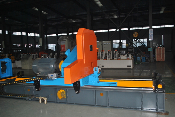 Macchina per la lavorazione di tubi ad alta frequenza per la formazione di bobine laminate a caldo 114 mm per tubi rotondi