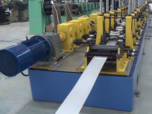 Linea di produzione di tubi di acciaio