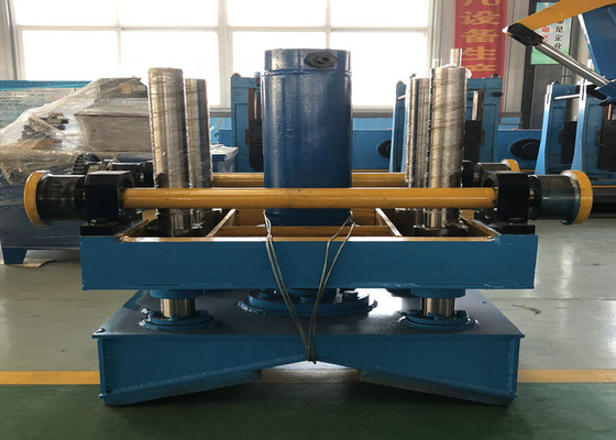 Linea di taglio di bobine d'acciaio, taglio di lamiere metalliche e macchina di taglio per acciaio al carbonio