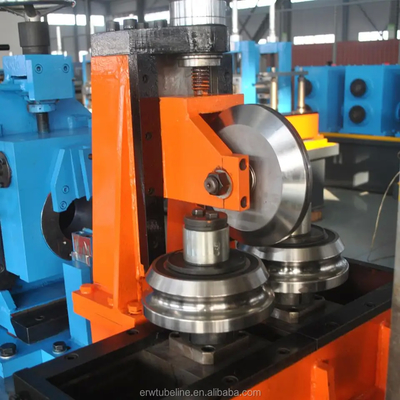 Macchine per la fabbricazione di tubi saldati a controllo PLC per tubi in acciaio al carbonio