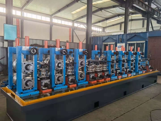 Macchina di produzione di tubi in acciaio ad alta efficienza completamente automatica