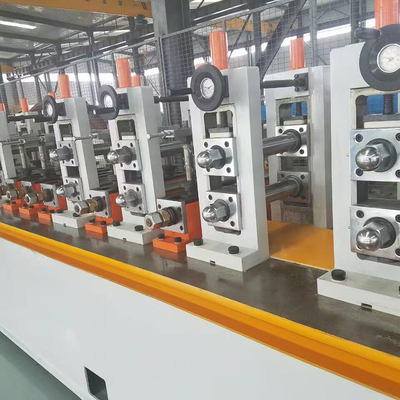 Macchina per la produzione di tubi quadrati di carbonio ad alta precisione 100m/min Custom