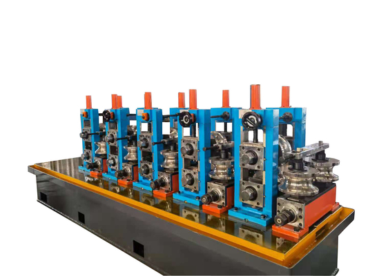 Macchina per la fabbricazione di tubi a rulli Cr12 con lunghezza di 12 M e durezza HRC58-62