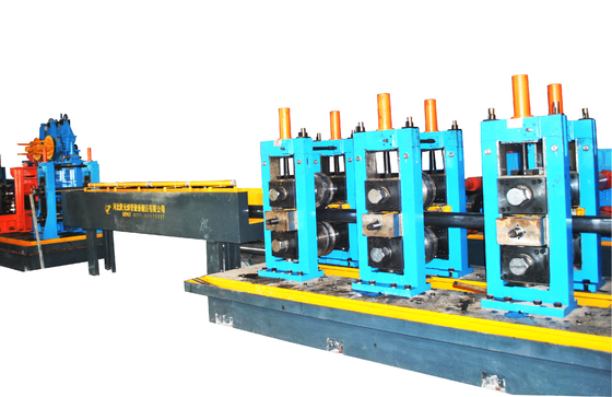 Macchina per la formazione di tubi a controllo PLC da 600 kW con rulli cromati