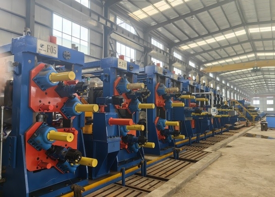 Fabbricazione di tubi ERW con taglio automatico e saldatore per tubi in acciaio al carbonio