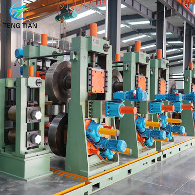 Fabbricazione di tubi a forma quadrata diretta con rulli di cambio rapido
