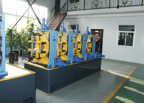 Macchine per la lavorazione di tubi in acciaio galvanizzato a carbonio a velocità di 50 m/min