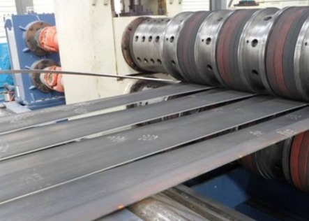 0.6mm Plate Cutting Coil Slitter Machine High Speed Steel Slitting Machine