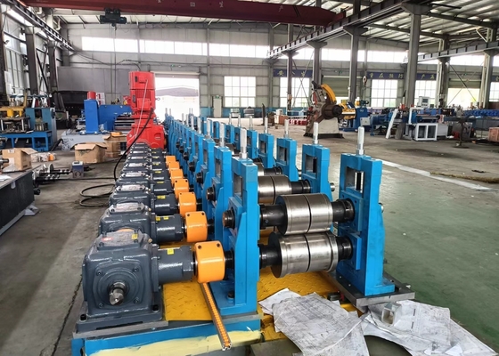 Macchina per la fabbricazione di tubi di acciaio a rotoli di metallo galvanizzato 80 m/min