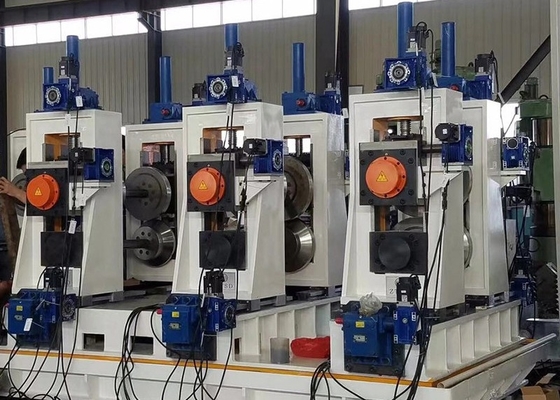 Fabbricazione di macchine per la lavorazione dei tubi