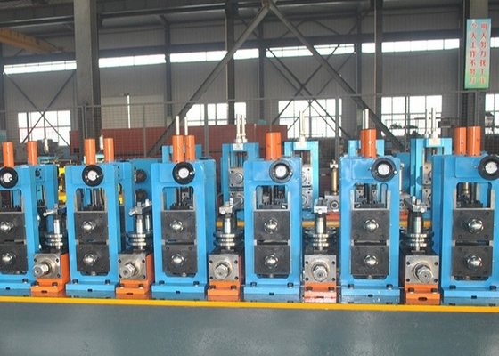 Fabbricazione di macchine per la produzione di acciaio al carbonio