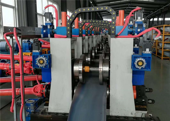 Laminatoio per tubi automatico del quadrato 200x200 di acciaio al carbonio per 12mm densamente