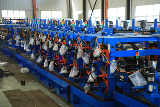 Quadrato automatico completo del mulino di tubo di 200x200mm Erw per acciaio galvanizzato