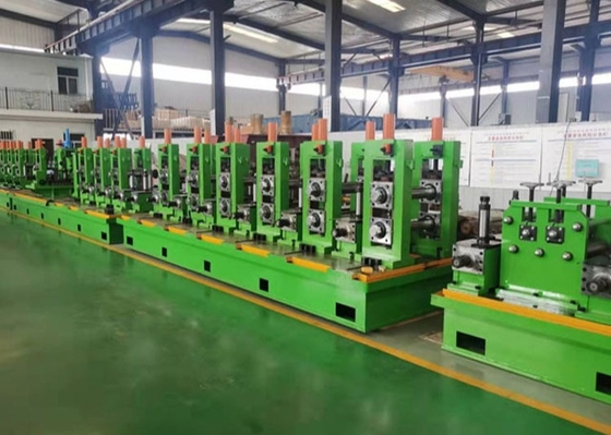 Fabbricazione industriale di tubi quadrati di 6 mm con accumulatore orizzontale