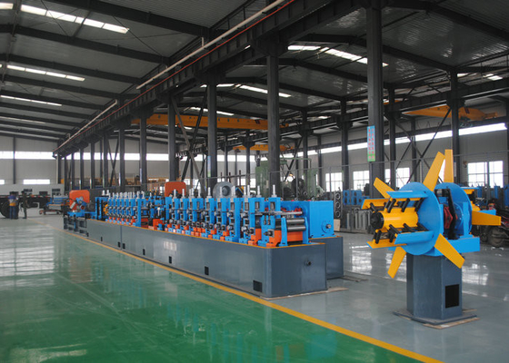 Macchina del laminatoio per tubi di rendimento elevato, linea di produzione quadrata del tubo