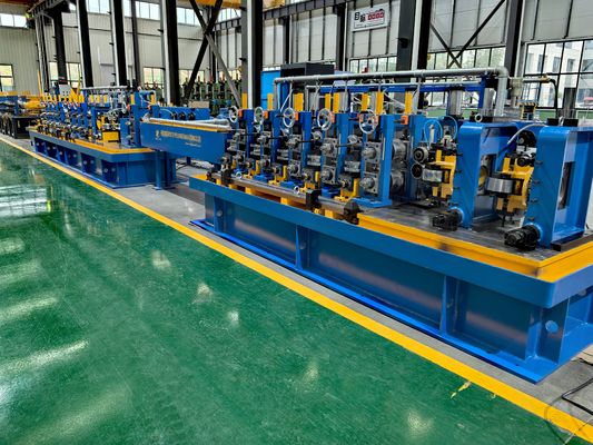 Formatura diretta su un mulino per tubi saldato quadrato e rettangolare da 6 m-18 m per tubi in acciaio al carbonio da 200x200 mm Macchina per la produzione di tubi in acciaio Erw