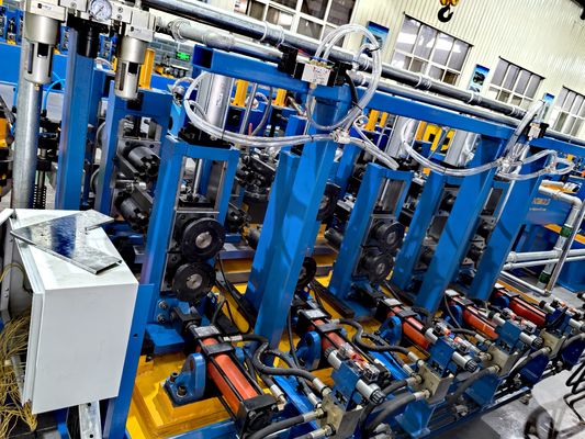 Macchina per la produzione di tubi in acciaio ad alta precisione e ad alta frequenza