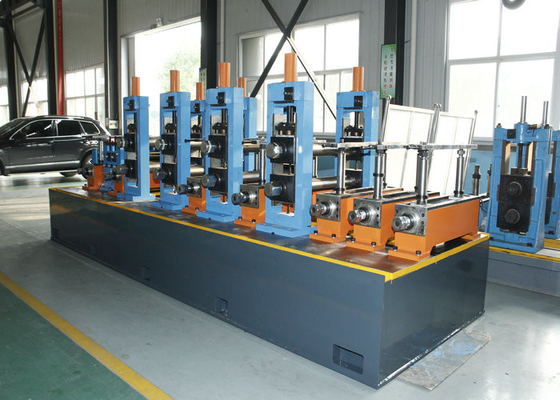 Macchina automatica di fabbricazione della metropolitana del mulino di tubo della saldatura di acciaio ERW una garanzia da 1 anno